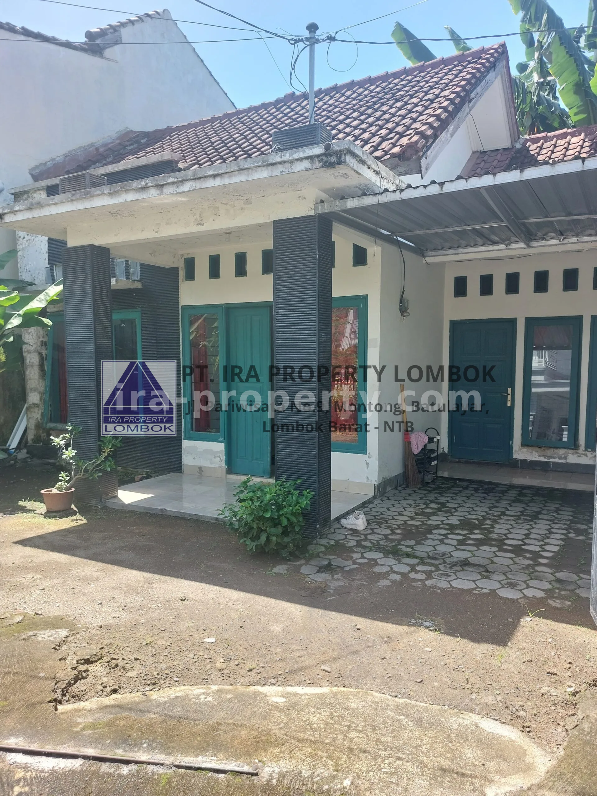 Rumah Dijual di Kompleks Perumahan Jl. Adi Sucipto, Mataram - 648 - 1