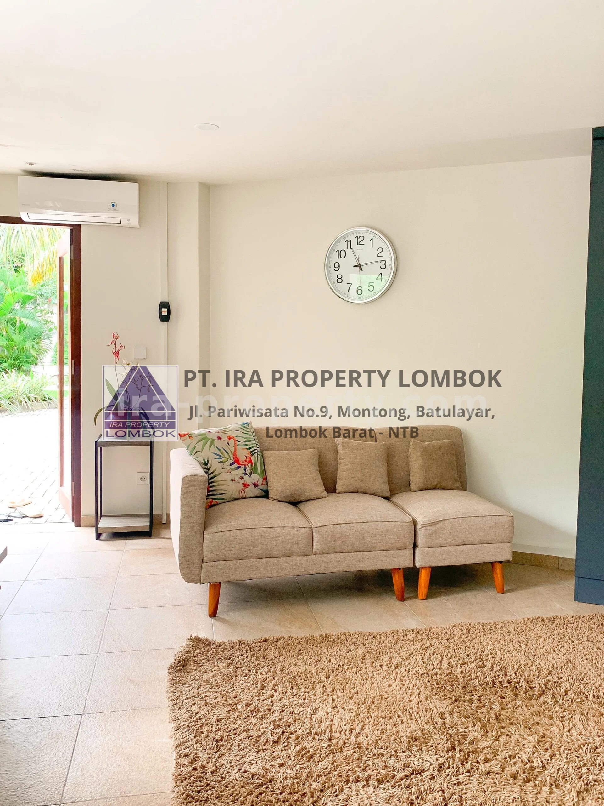 Villa Modern Baru Dekat Pantai Stangi - 238 - 5