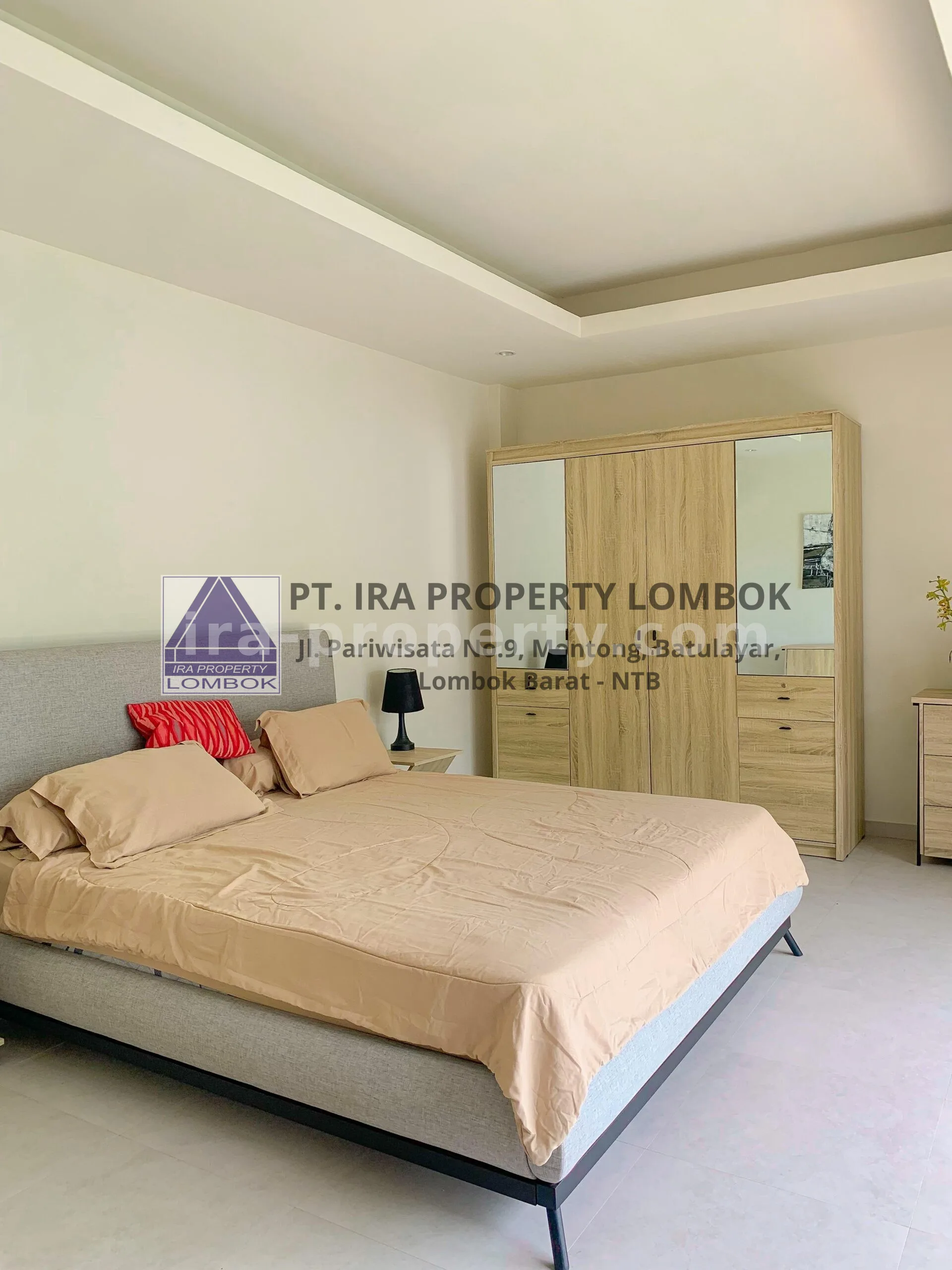 Villa Modern Baru Dekat Pantai Stangi - 238 - 9