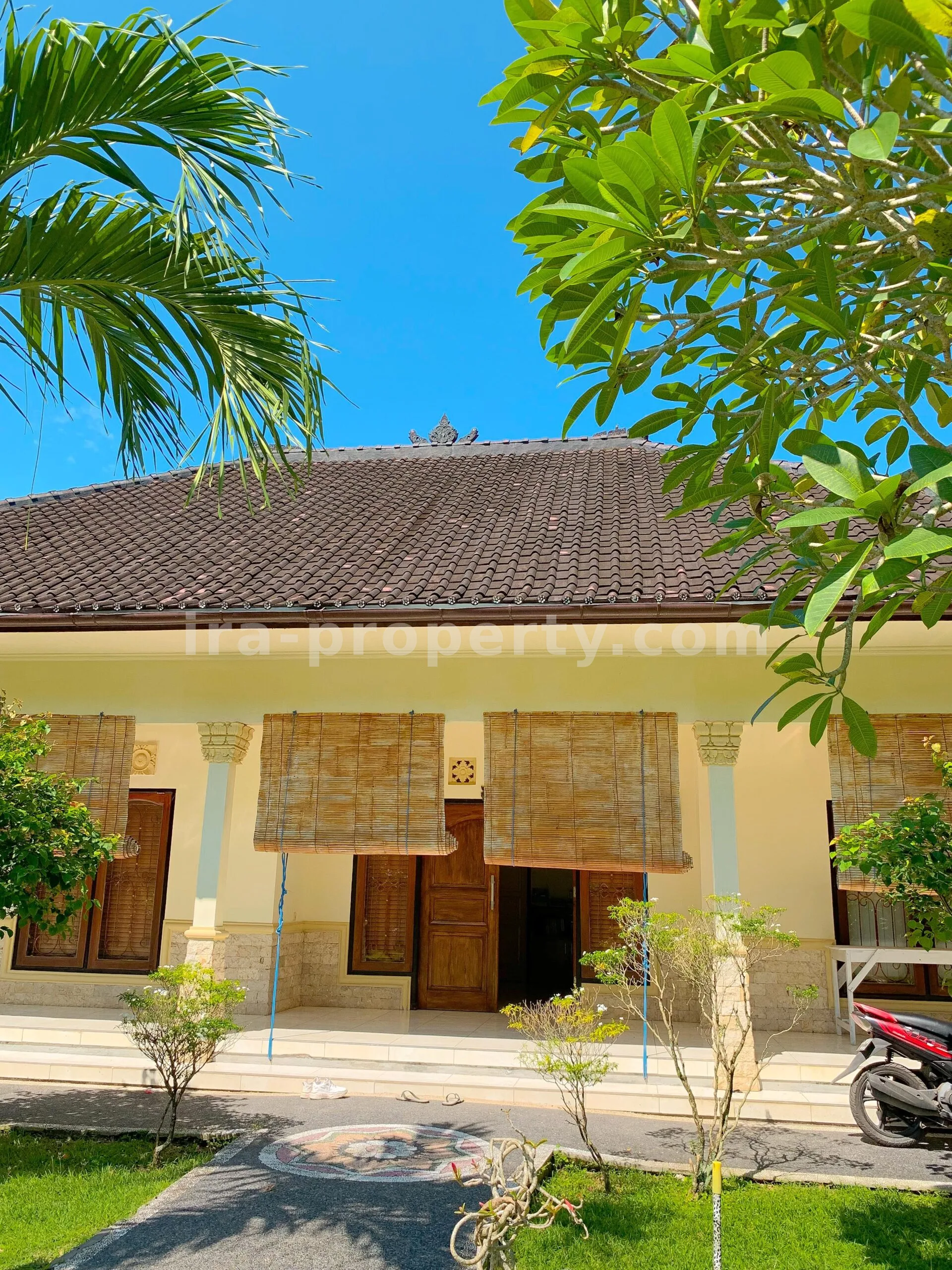 Villa Mewah Dijual di Batu Layar, Senggigi, Lombok Barat - 425 - 6
