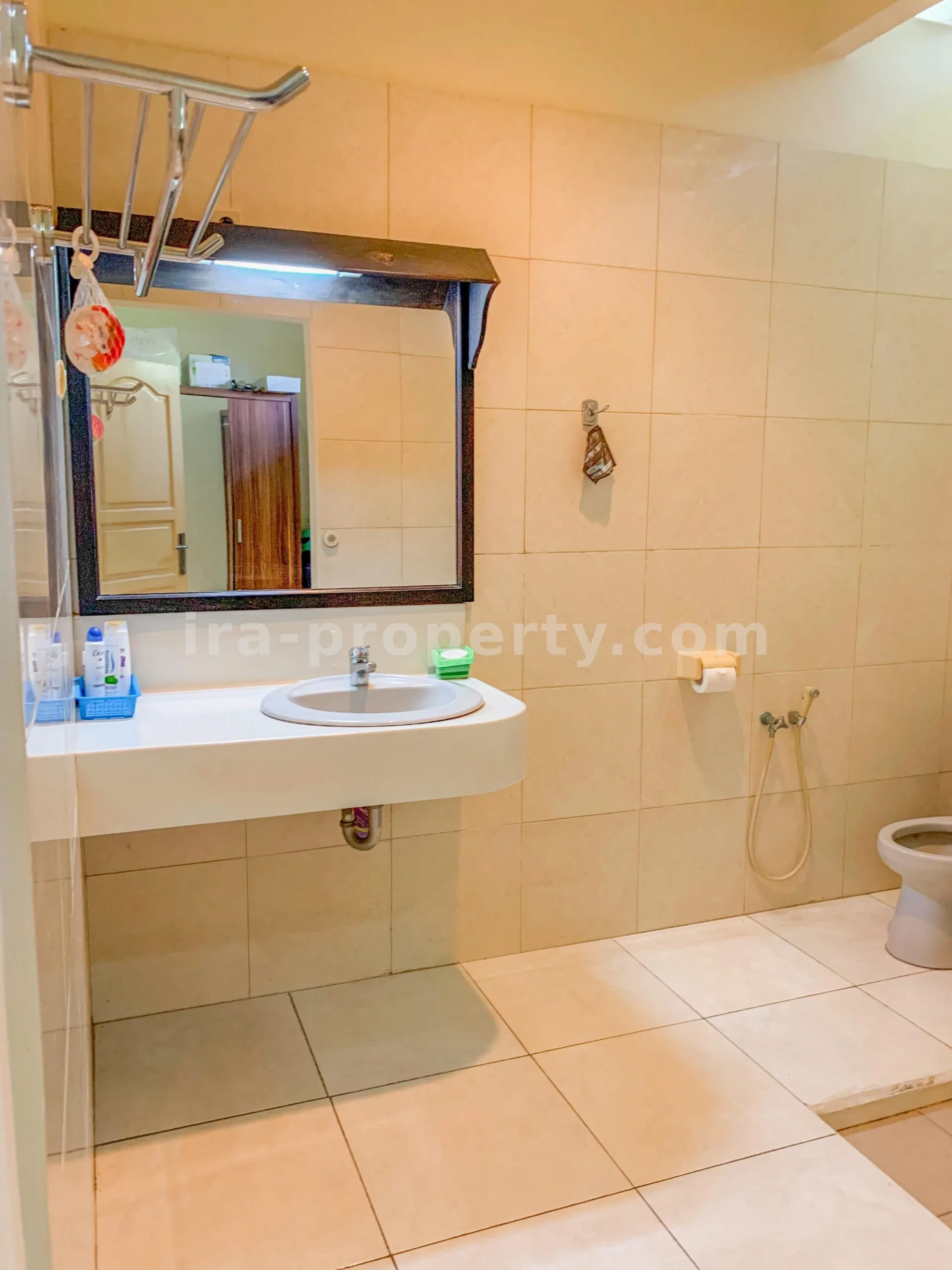 Villa Mewah Dijual di Batu Layar, Senggigi, Lombok Barat - 425 - 8