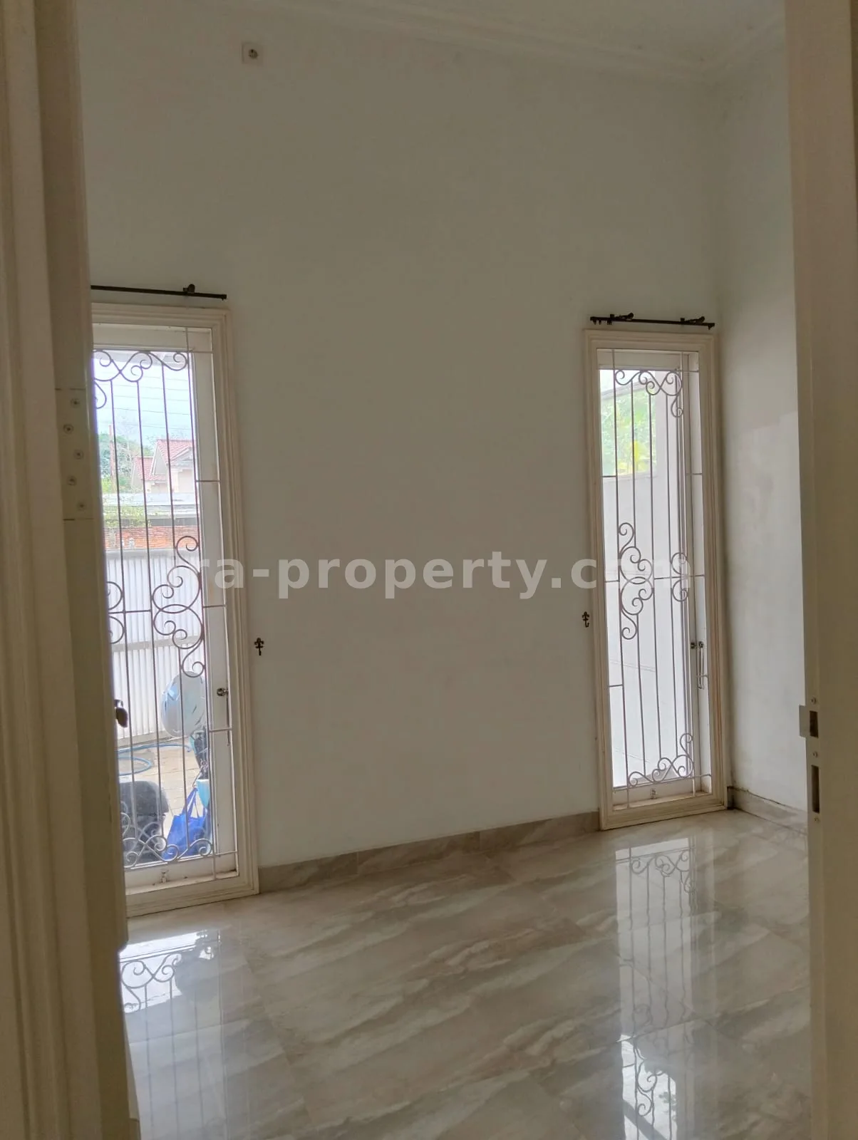 House for Sale in Griya Elen Residential Complex, Mataram - 646 - 5