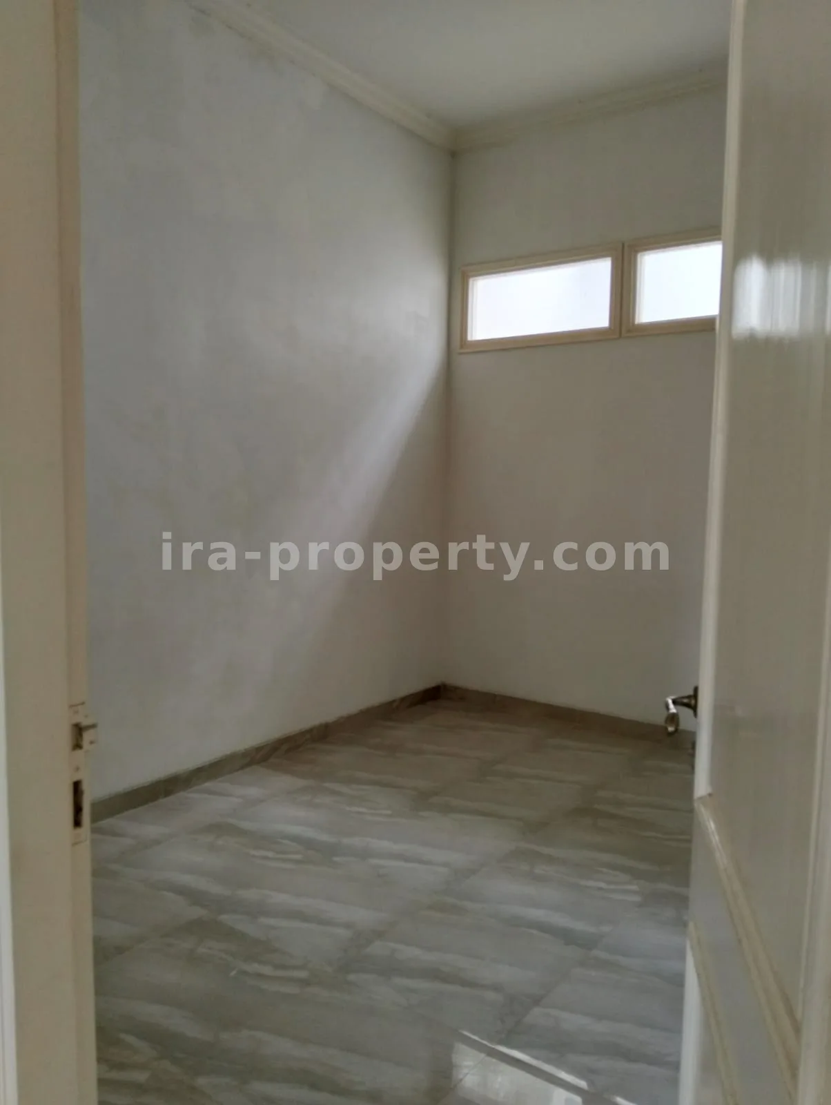 House for Sale in Griya Elen Residential Complex, Mataram - 646 - 6