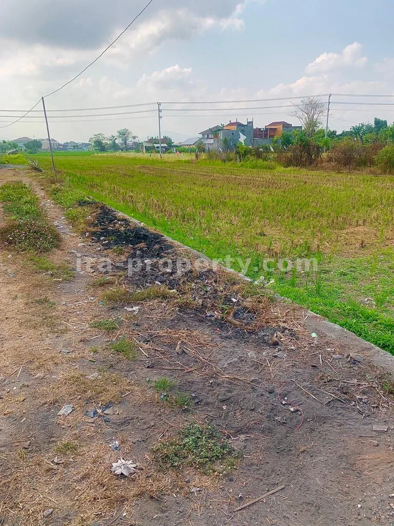 Land for Sale in Batu Ringgit, Mataram - 322 - 2