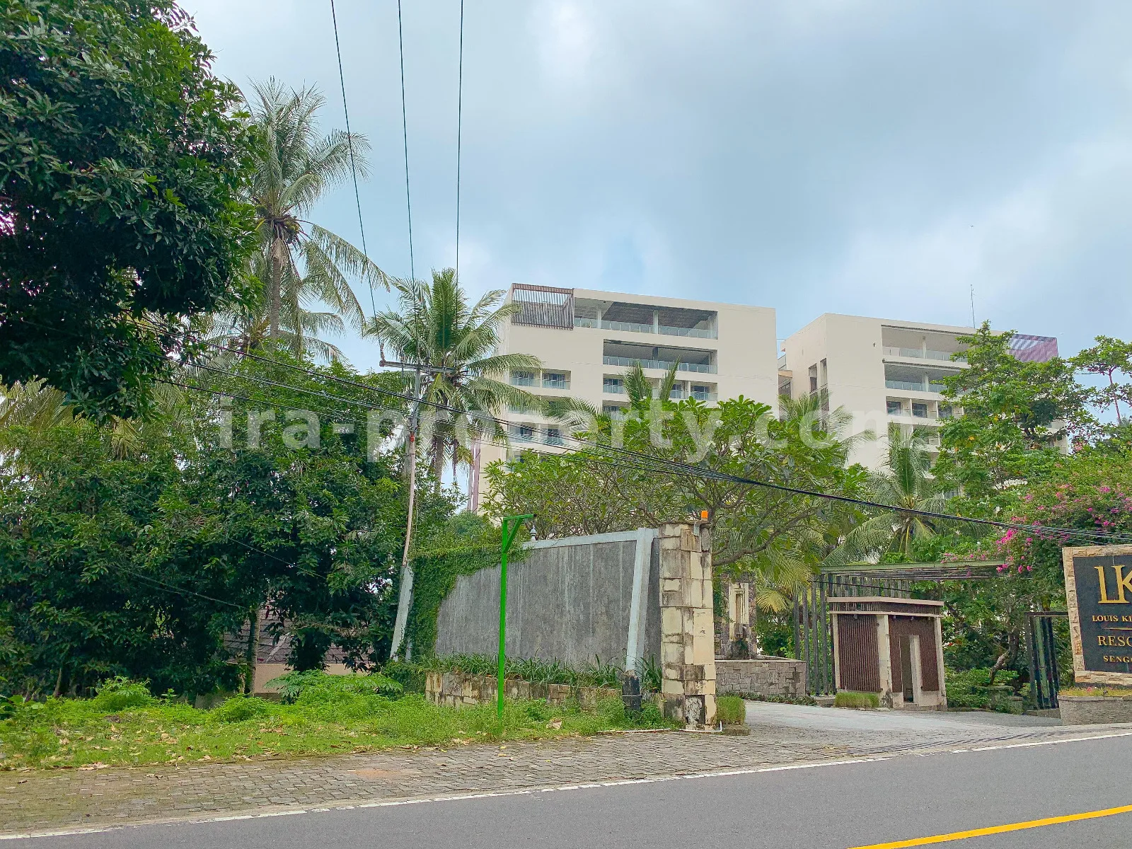 Tanah Dijual di Jalan Utama Malimbu Dekat Senggigi, Lombok Barat - 370 - 2