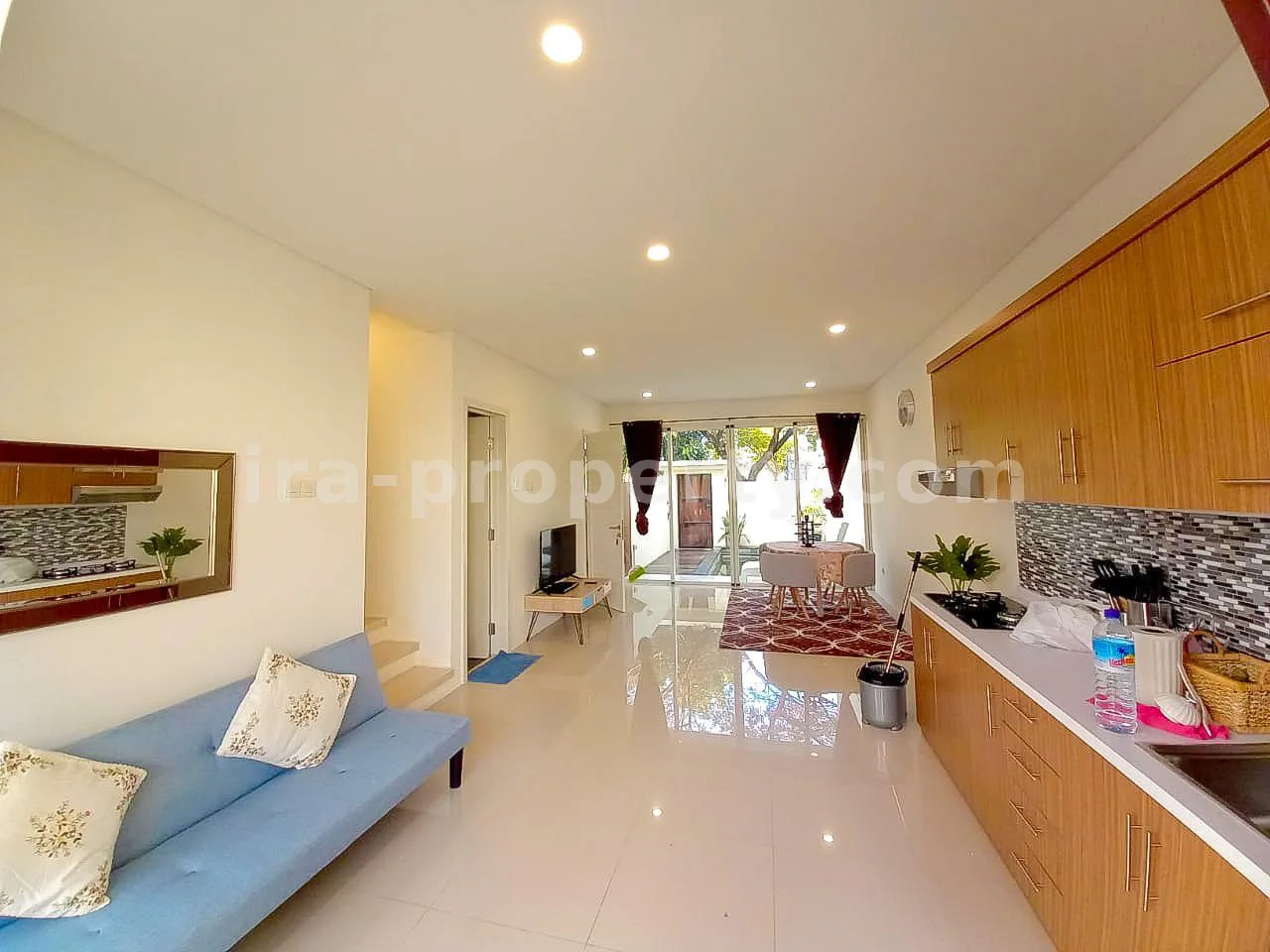 Rumah Mewah di Mutiara Boutique, Selagalas, Mataram - 659 - 2