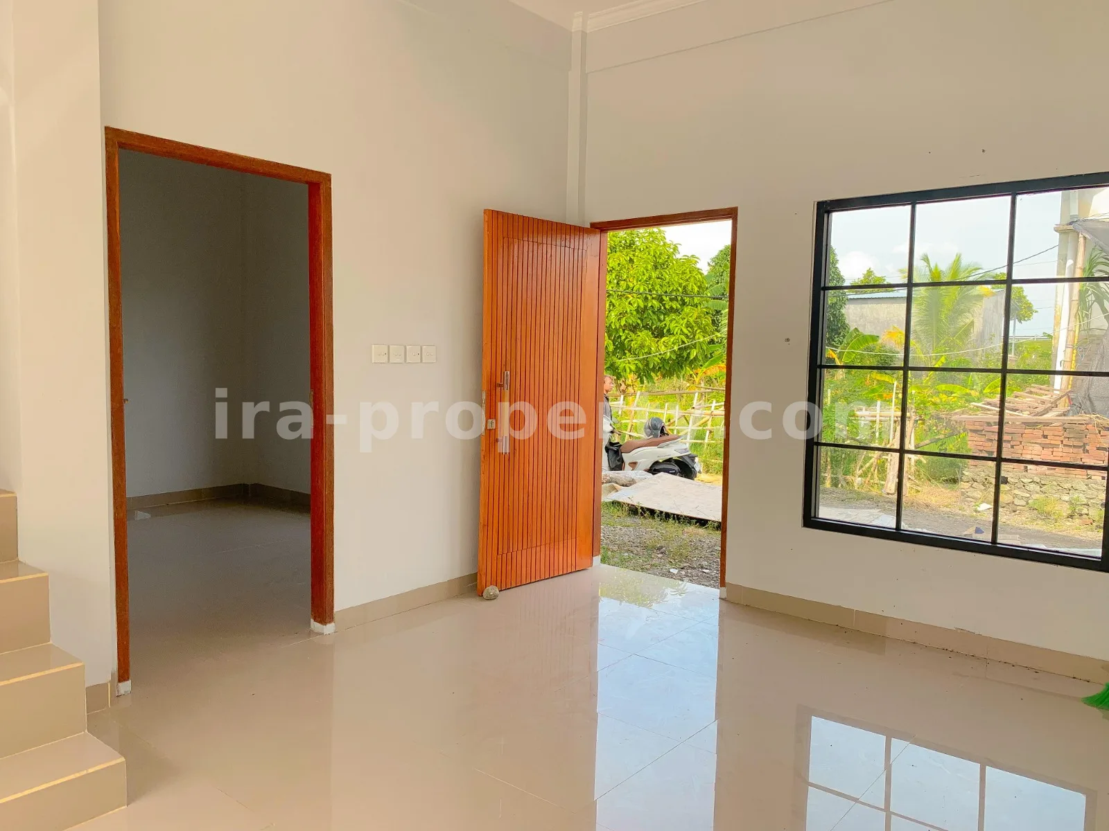 Rumah Baru 2 Lantai Dijual di Tembolak, Mataram - 669 - 4