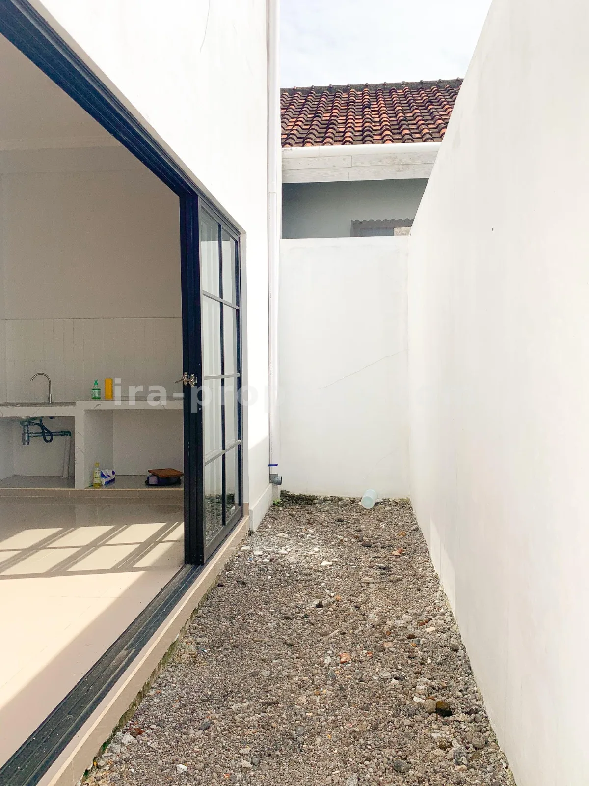 Rumah Baru 2 Lantai Dijual di Tembolak, Mataram - 669 - 7