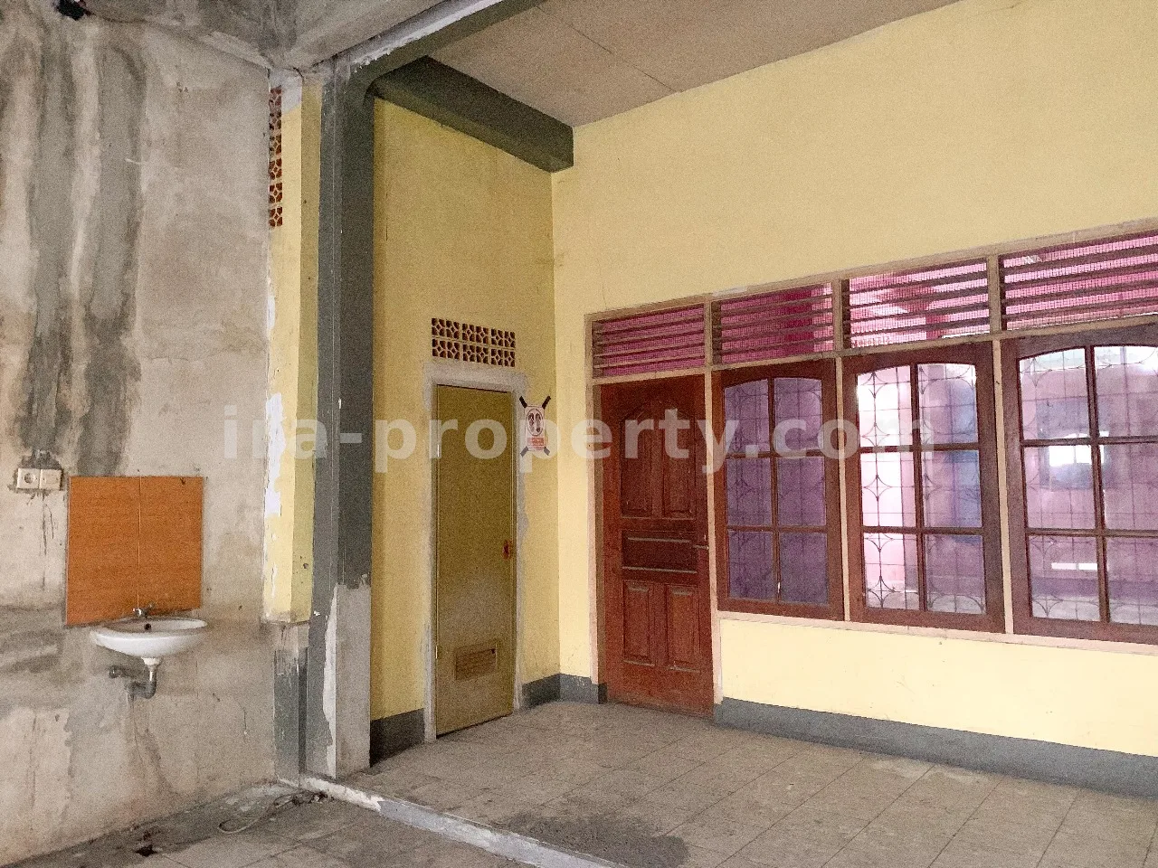 Ruko Dijual di Jalan Sriwijaya, Mataram - 664 - 3