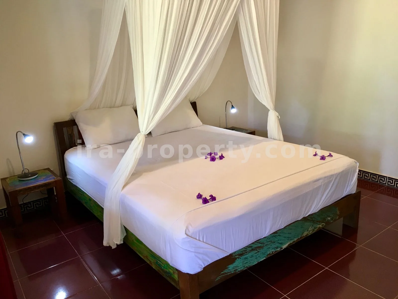 Resort Hotel Eksklusif Tepi Pantai di Gili Gede Sekotong - 410 - 4