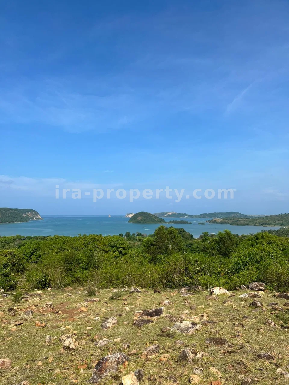 Hill View Land for Sale in Bumbang, Kuta Mandalika - 299 - 2