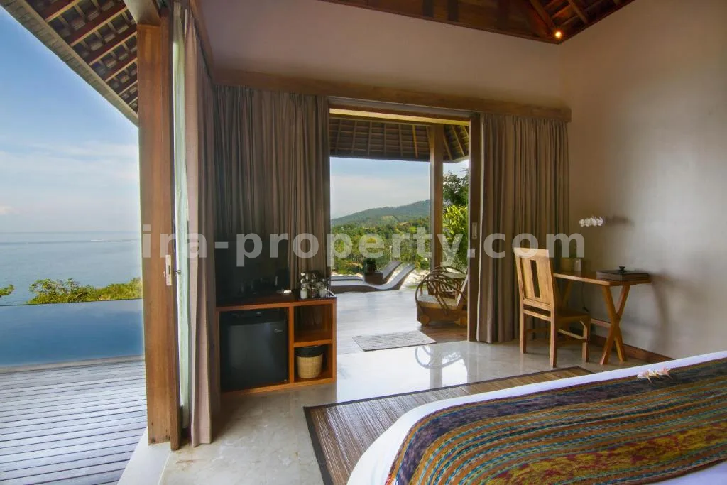 Vila Mewah dengan Pemandangan Laut di Batulayar, Lombok - 424-2 - 10