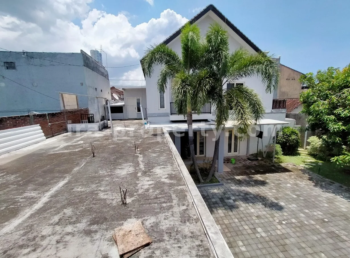 Rumah Modern Dijual di Pepabri, Mataram - 680 - 11