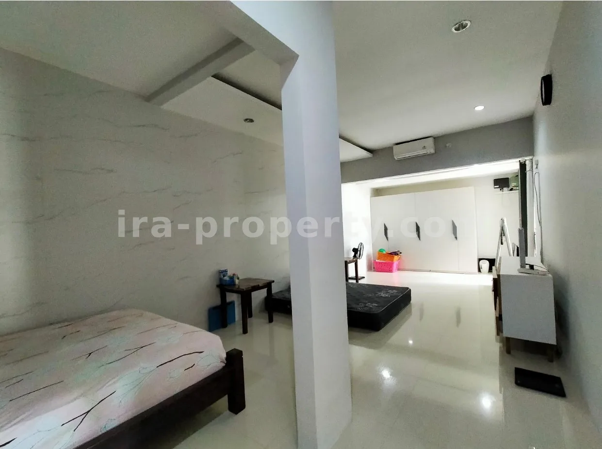 Rumah Modern Dijual di Pepabri, Mataram - 680 - 2