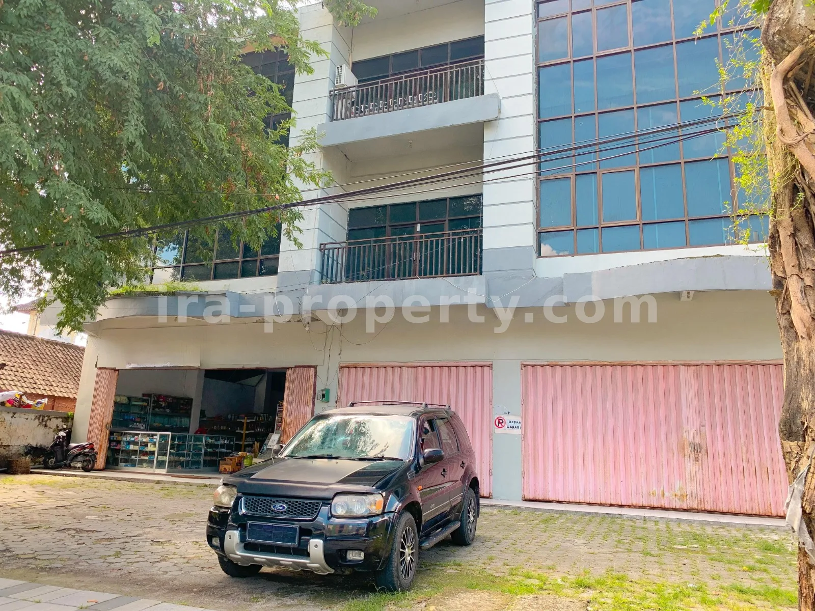 5 Unit Ruko 3 Lantai di Jalan Utama Mataram - 180 - 2
