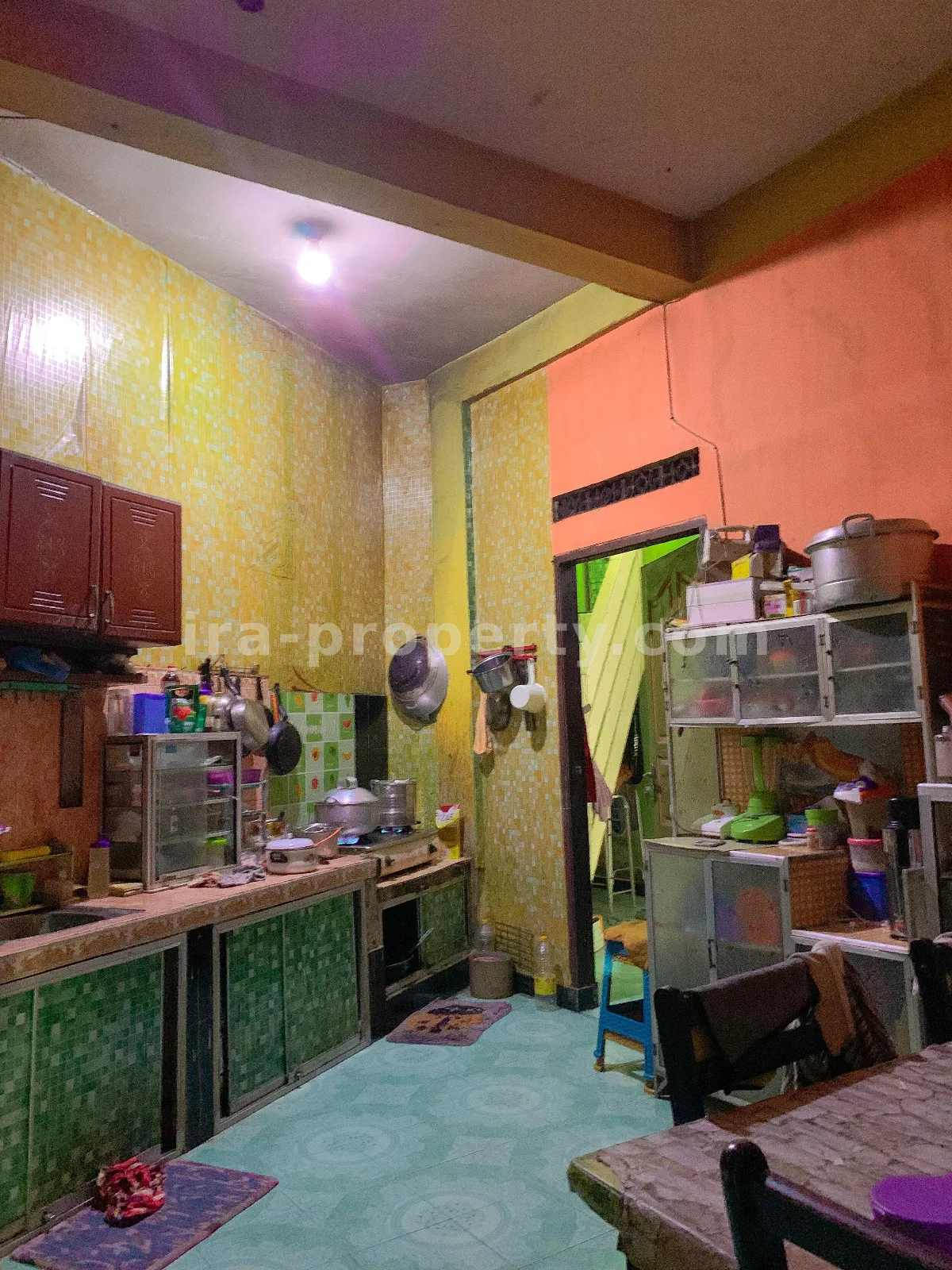 Rumah Pinggir Jalan Dijual di Mataram - 695 - 11