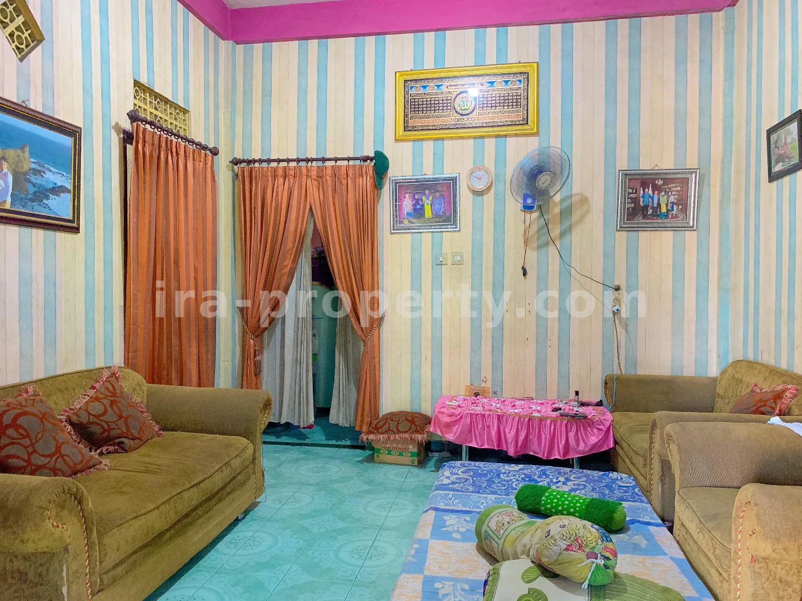 Rumah Pinggir Jalan Dijual di Mataram - 695 - 2