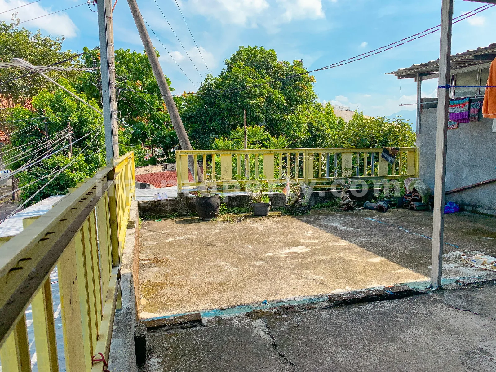 Rumah Pinggir Jalan Dijual di Mataram - 695 - 6