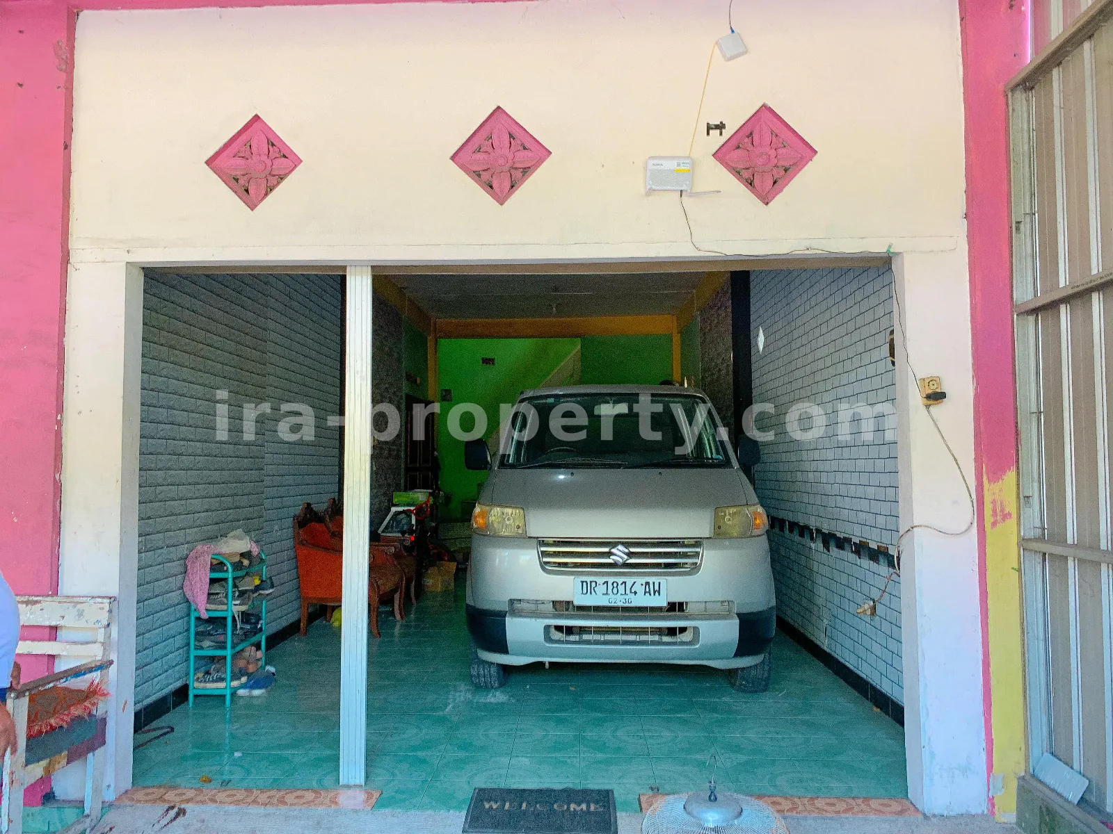 Rumah Pinggir Jalan Dijual di Mataram - 695 - 9