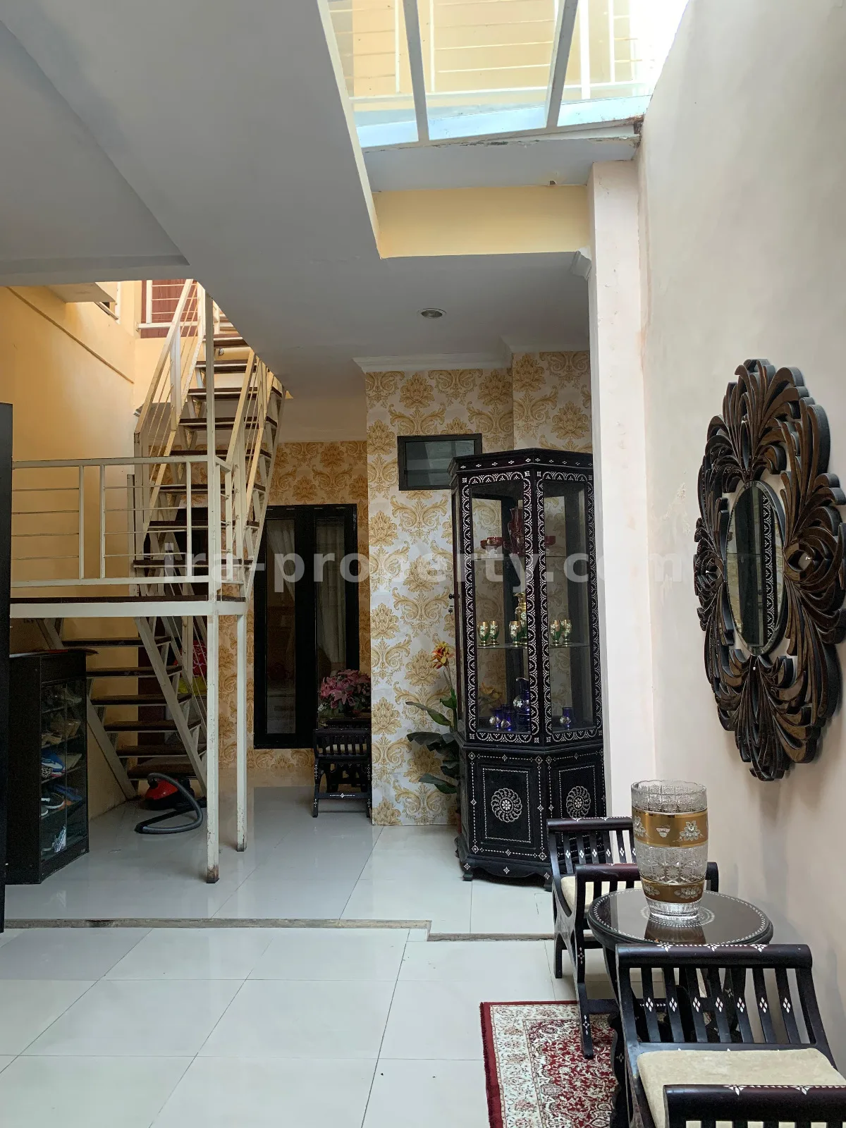 Rumah Luas di Graha Permata Kota, Selagalas - 700 - 10