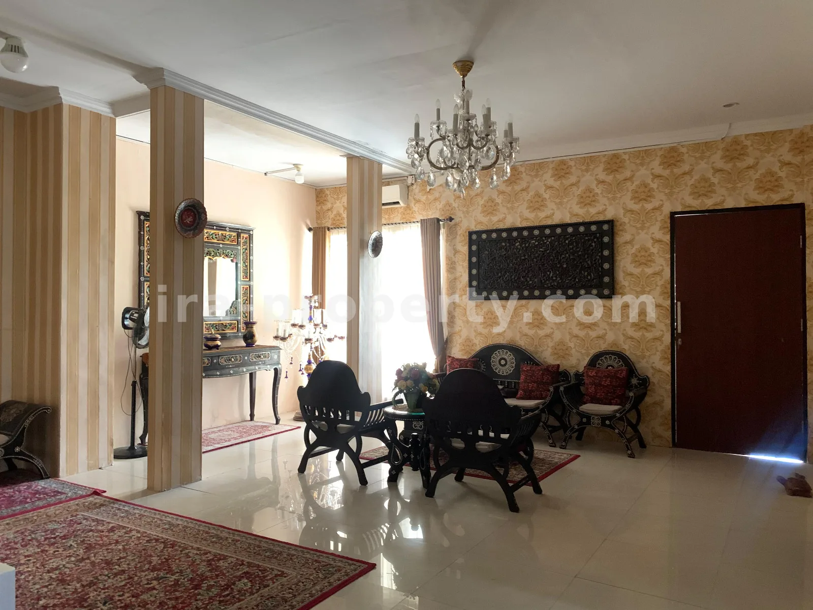 Rumah Luas di Graha Permata Kota, Selagalas - 700 - 4