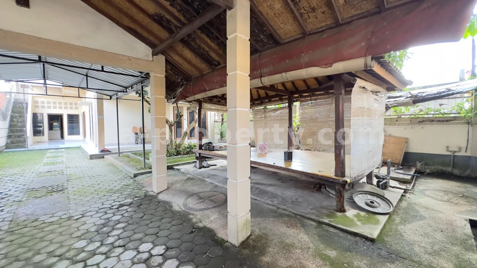 Affordable & Spacious 3-Storey House in Central Mataram - 712 - 7