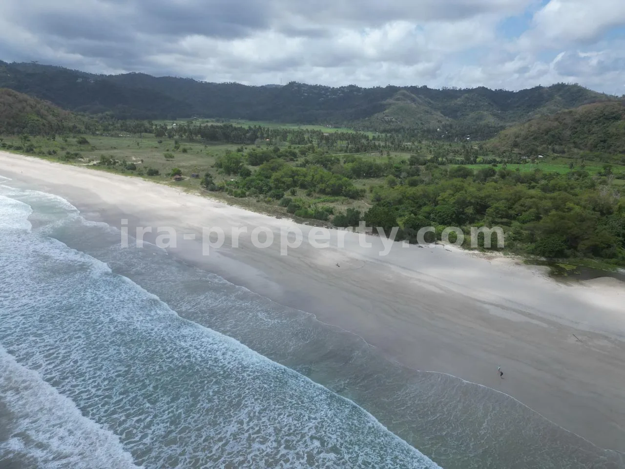Tanah Pantai Depan untuk Dijual di Selong Belanak – Dekat Kuta Mandalika - 513 - 6