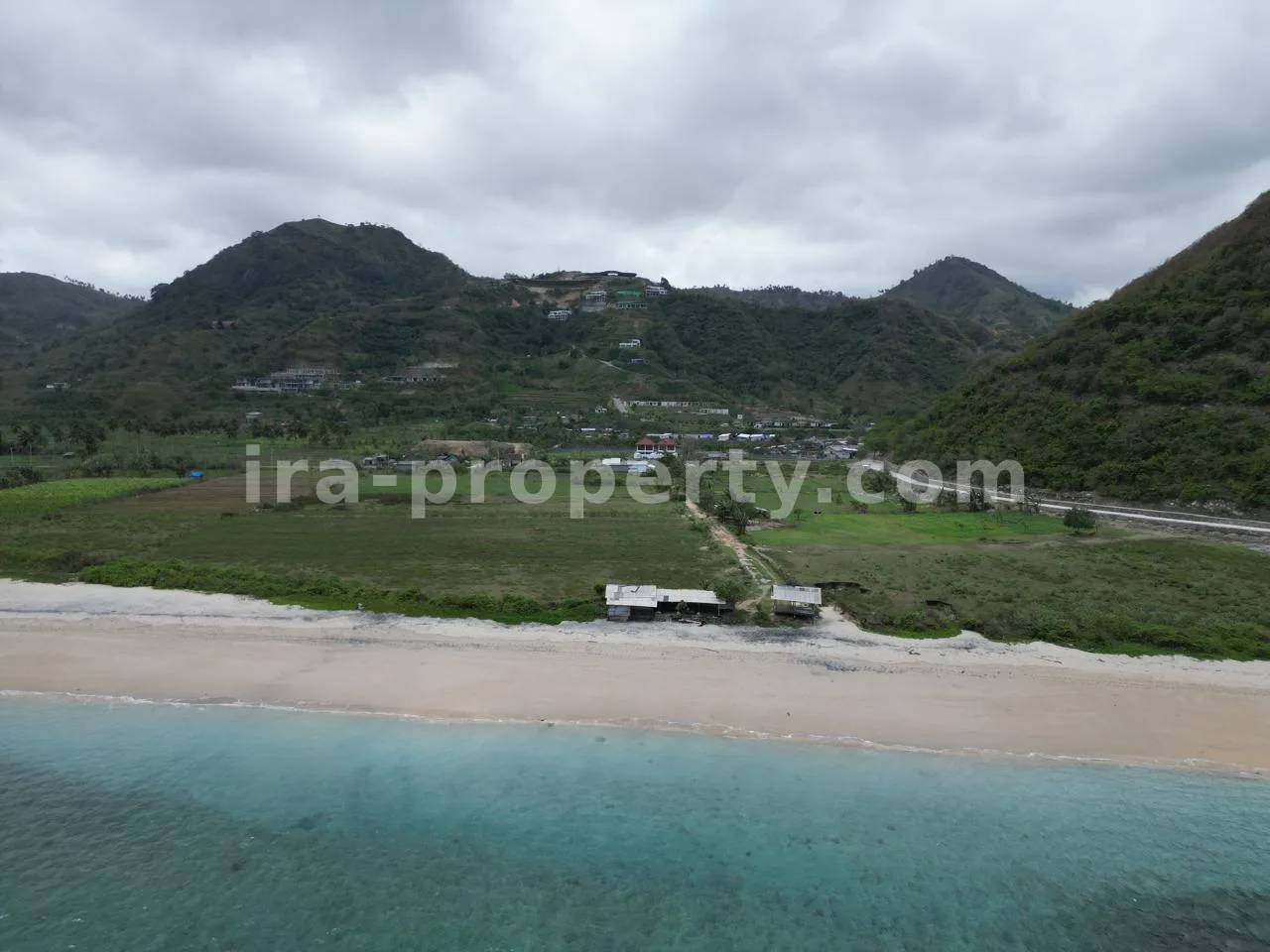 Beachfront Land for Sale in Torok Aik Belek – Near Kuta Mandalika - 512 - 13