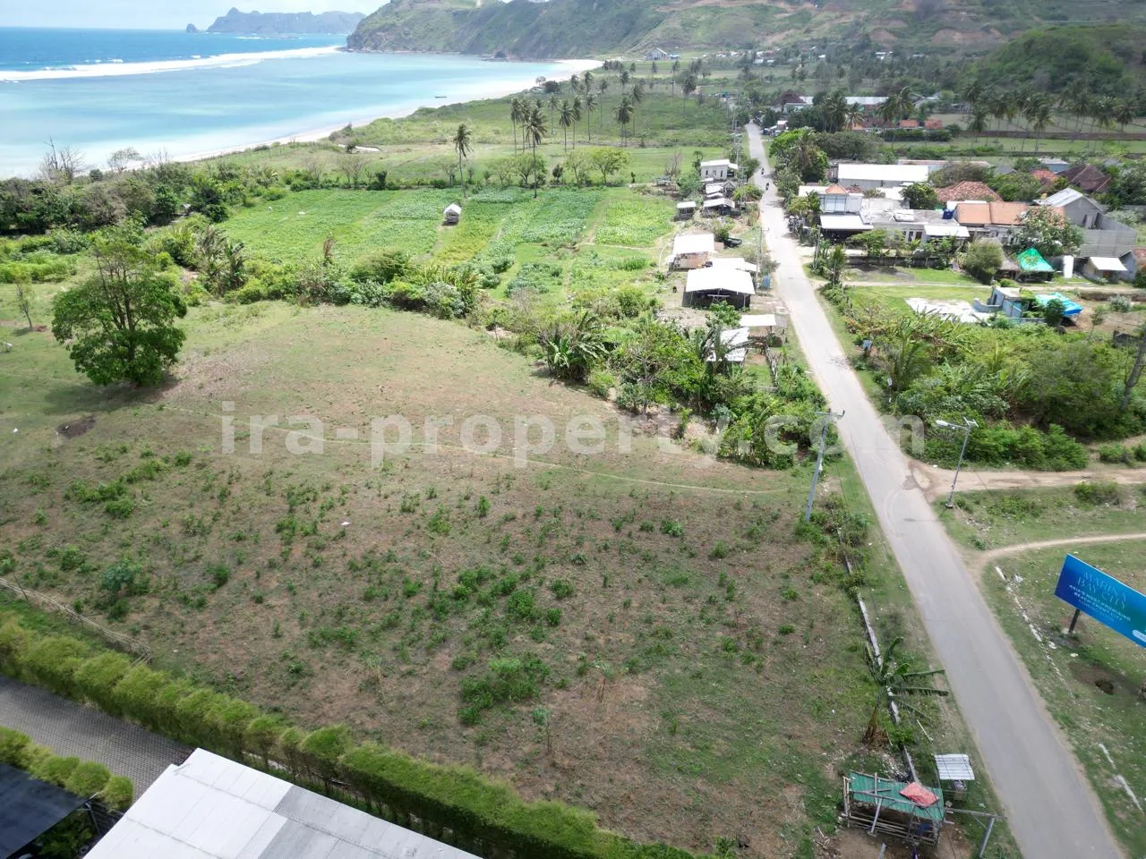 Beachfront Land for Sale in Torok Aik Belek – Near Kuta Mandalika - 512 - 4