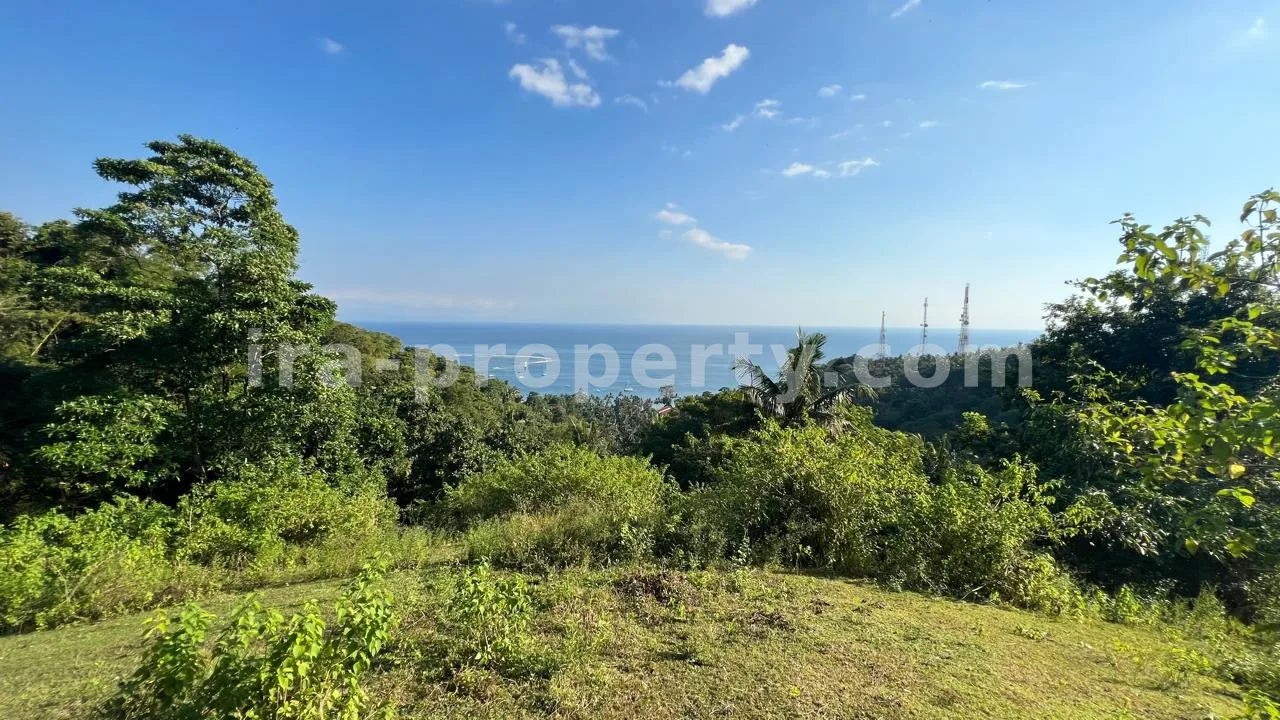 Tanah Premium Pemandangan Laut Utama untuk Dijual di Senggigi Pusat, Lombok Barat - 388 - 1