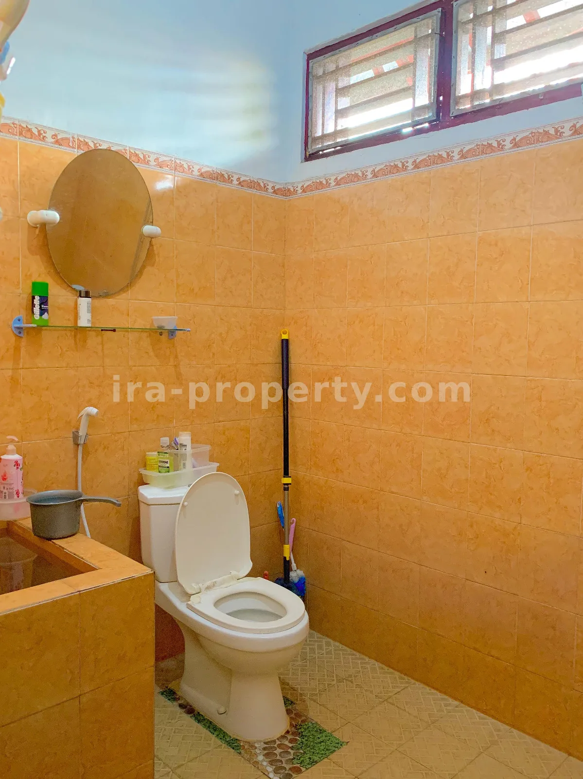 Rumah 2 Lantai untuk Dijual di Jalan Utama Kota – Mataram, Lombok - 728 - 6