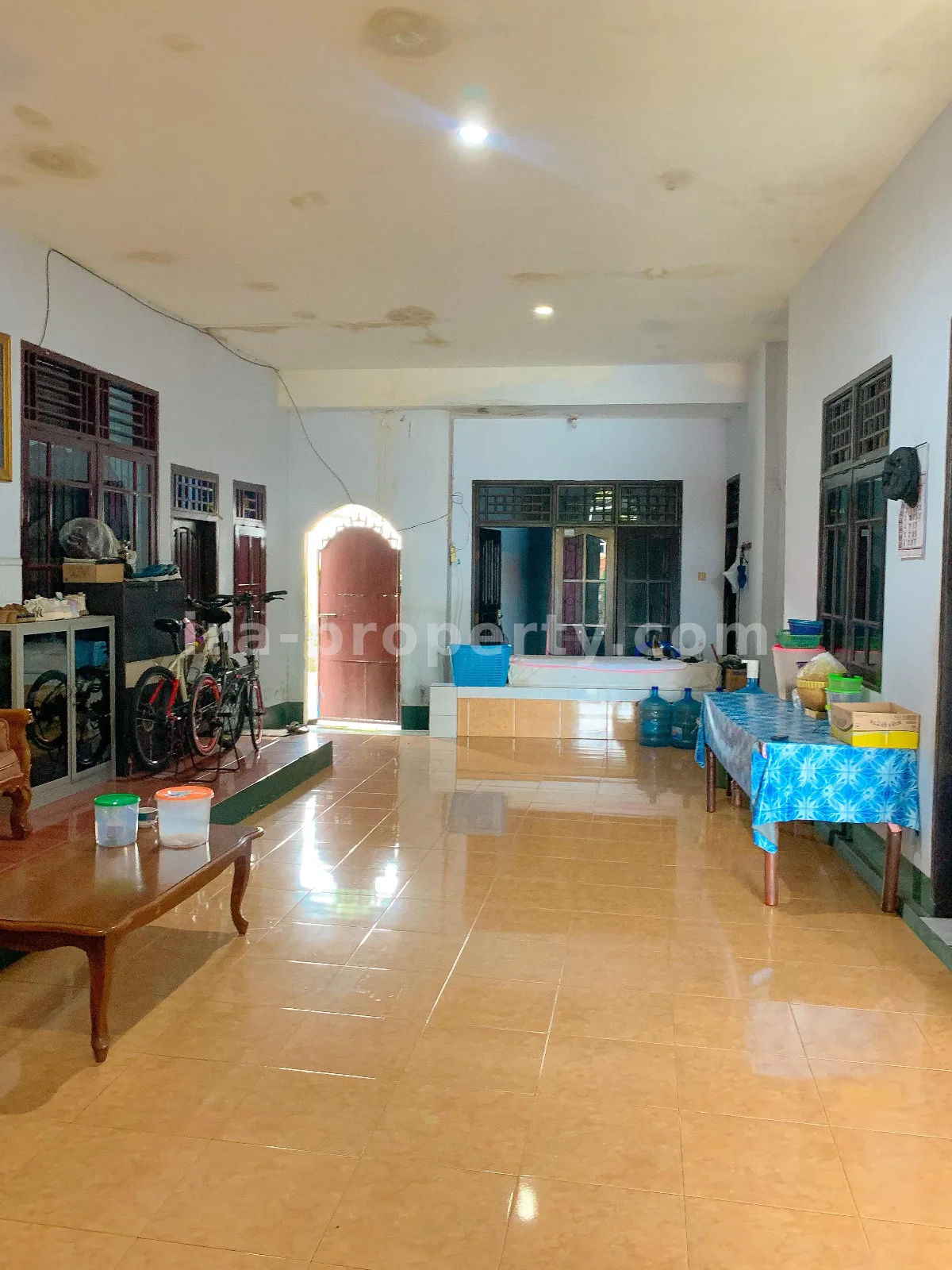 Rumah 2 Lantai untuk Dijual di Jalan Utama Kota – Mataram, Lombok - 728 - 8