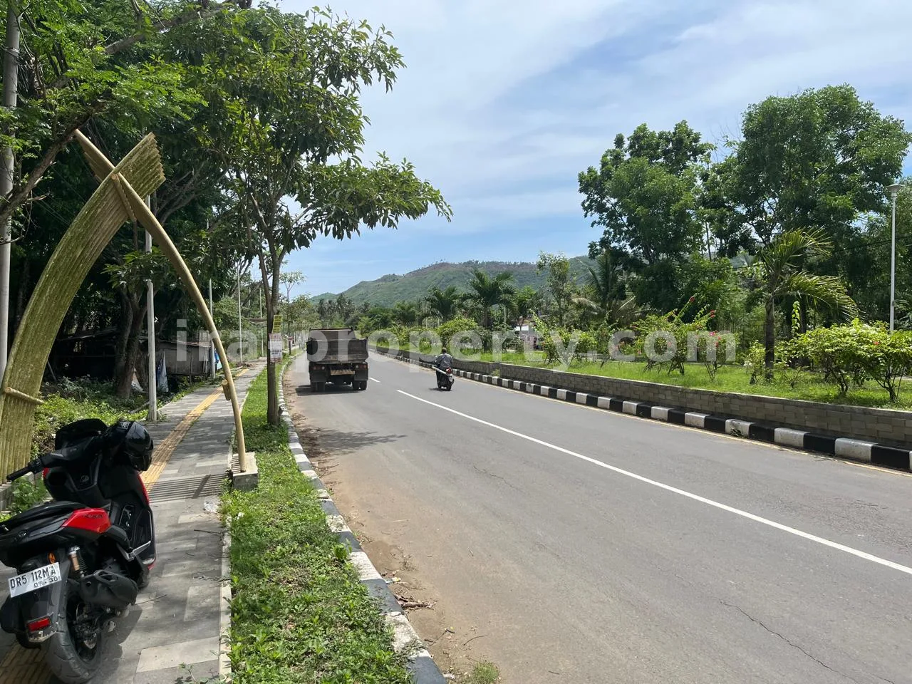 Affordable Land Plot for Sale in Central Kuta Mandalika - 524-2 - 2