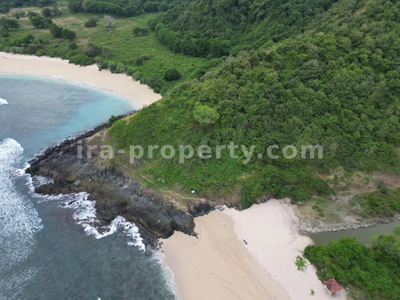 Beachfront Land for Sale in Selong Belanak - 534 - 2