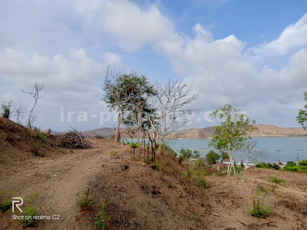 Tanah Perbukitan View Laut di Gerupuk Dekat Mandalika - 536 - 9