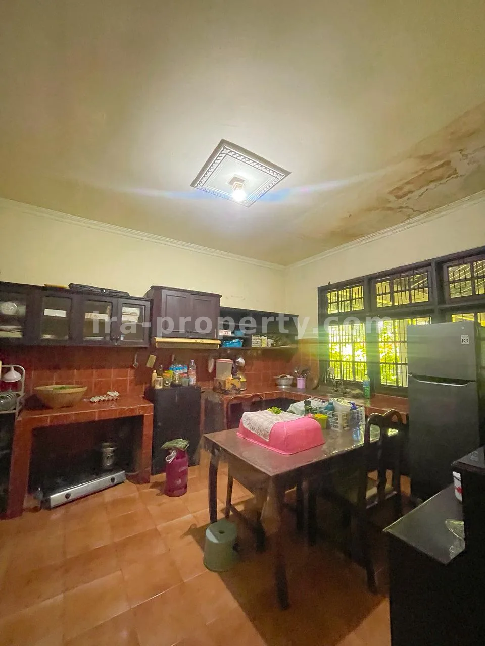 Kompleks Rumah dan Ruko Dijual di Jalan Panjitilar, Mataram - 731 - 5