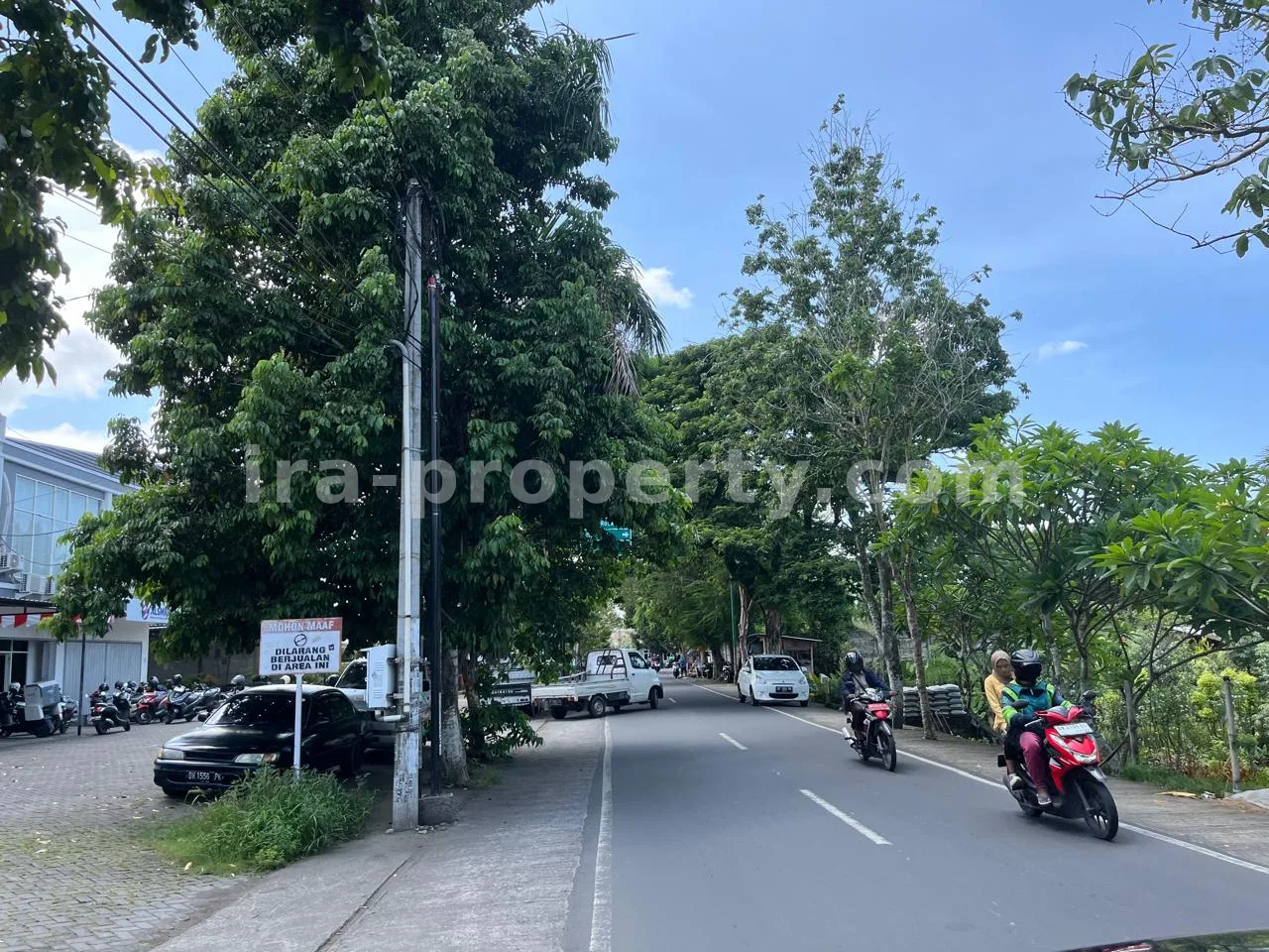 Tanah Dijual di Jalan Utama Rembiga, Pusat Kota Mataram - 513-2 - 2