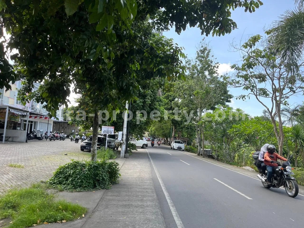 Tanah Dijual di Jalan Utama Rembiga, Pusat Kota Mataram - 513-2 - 4