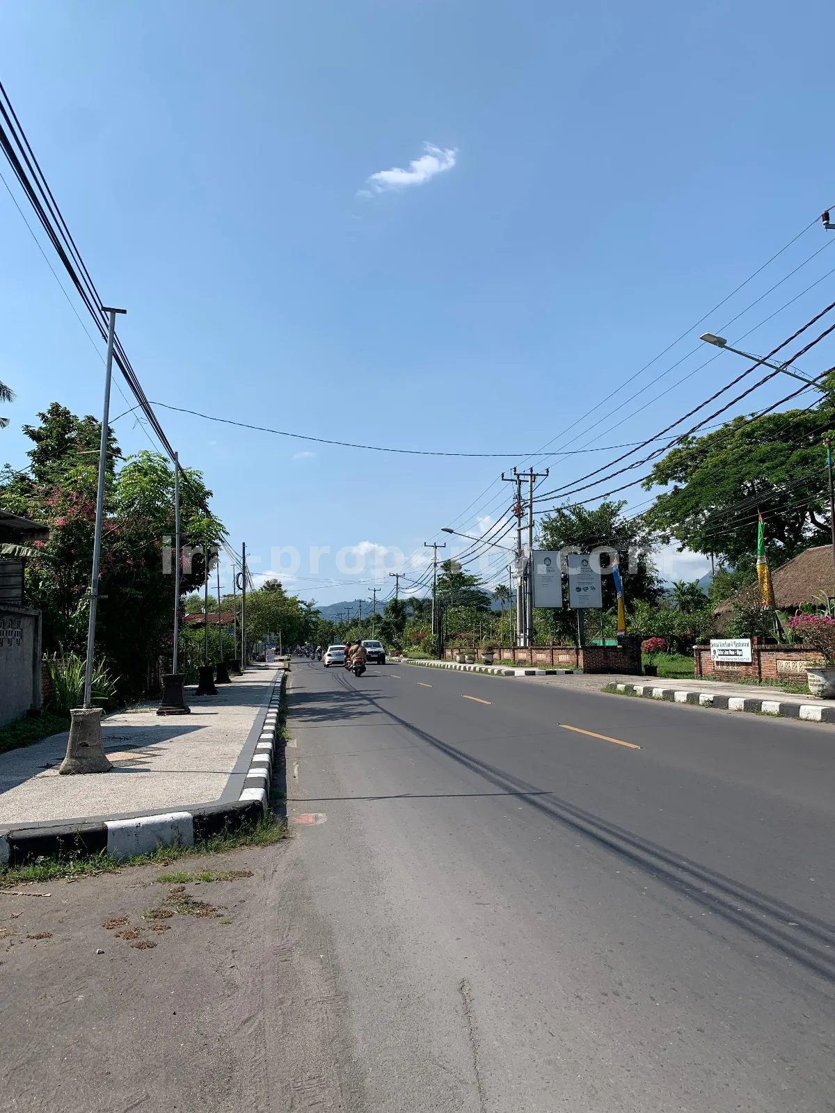 Tanah Pinggir Jalan di Jalan Saleh Sungkar, Mataram - 506-2 - 8