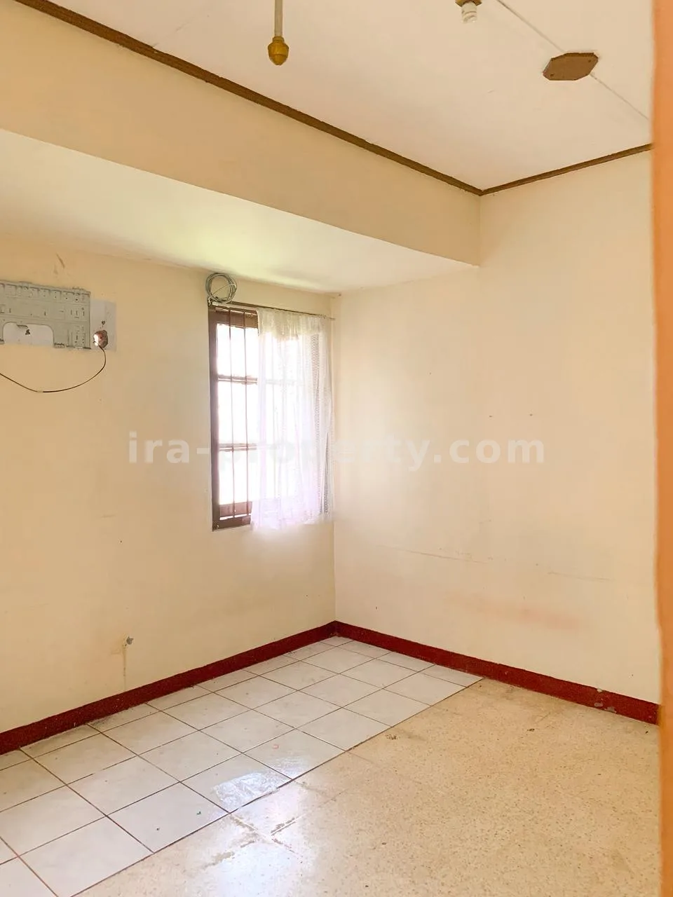 Rumah Dua Lantai Dijual di Pagutan, Dekat RS Biomedika - 730 - 17