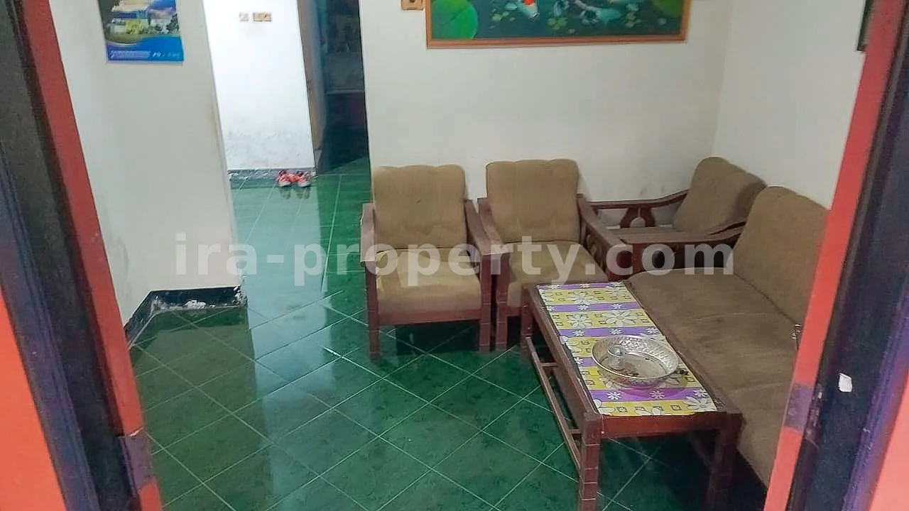 Rumah Dijual di Kompleks Perumahan Pagutan Permai, Mataram - 741 - 2
