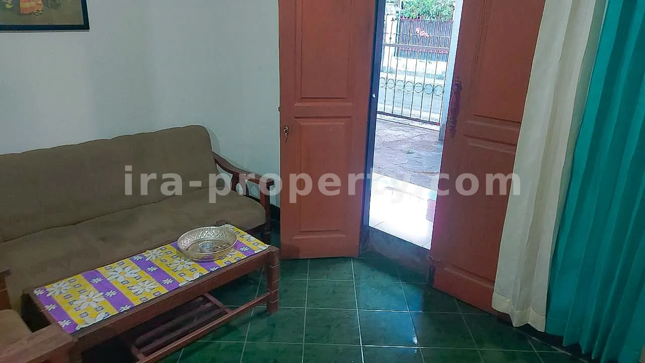 Rumah Dijual di Kompleks Perumahan Pagutan Permai, Mataram - 741 - 4
