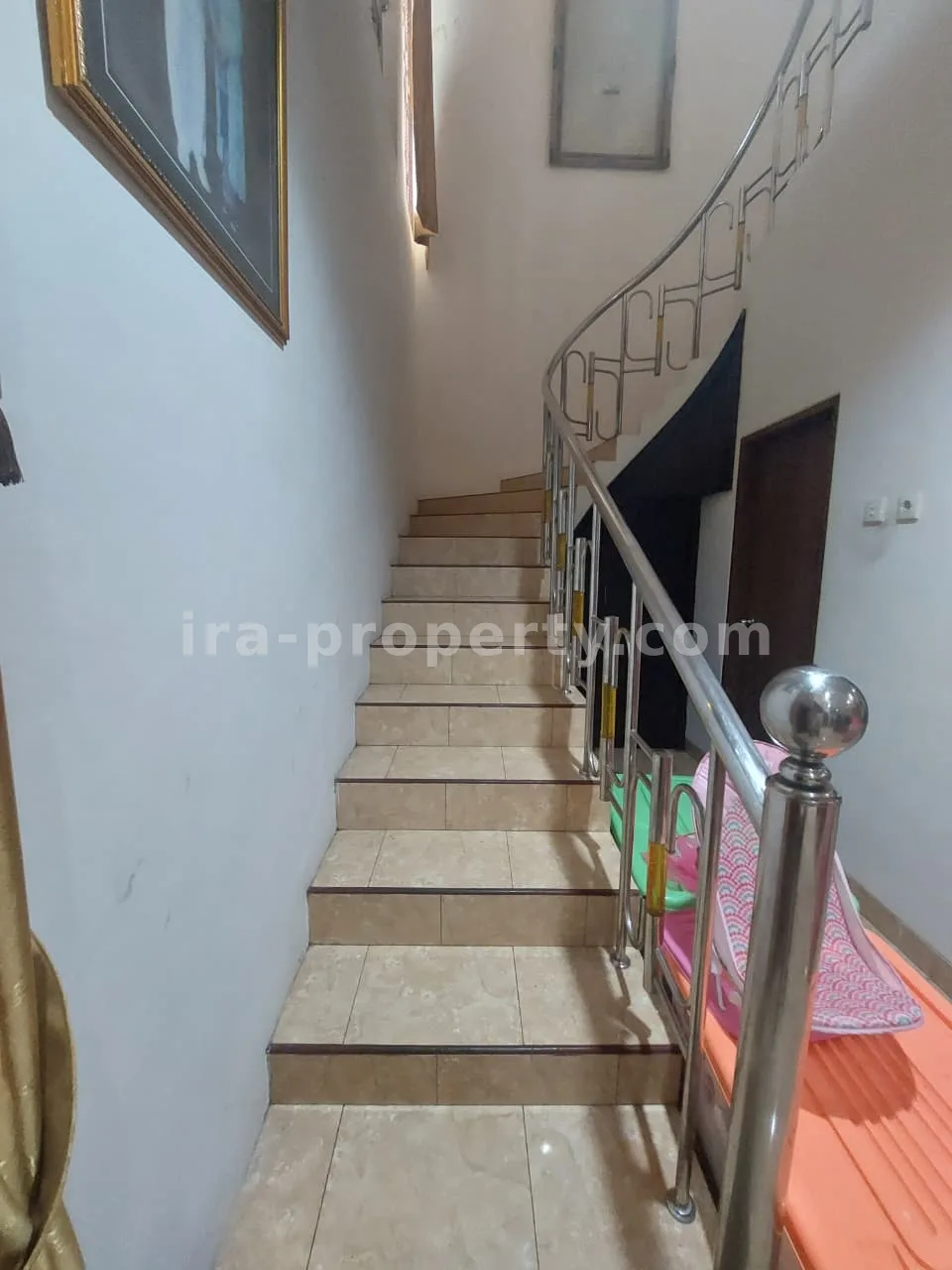 Rumah Mewah Dijual di Kompleks Panji Tilar, Mataram - 475 - 10