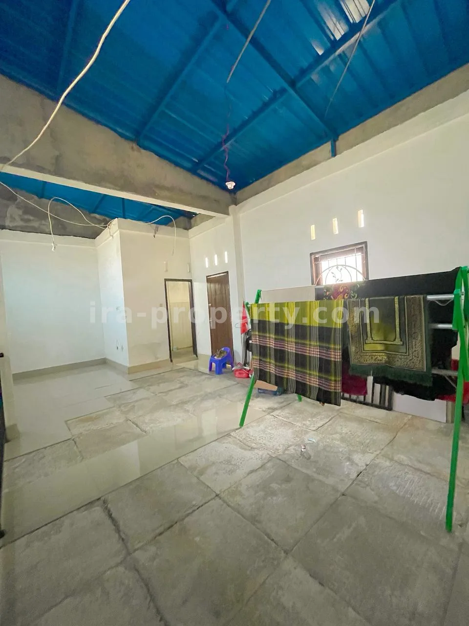 Rumah Dua Lantai Dijual di Kekalik, Mataram - 740 - 2