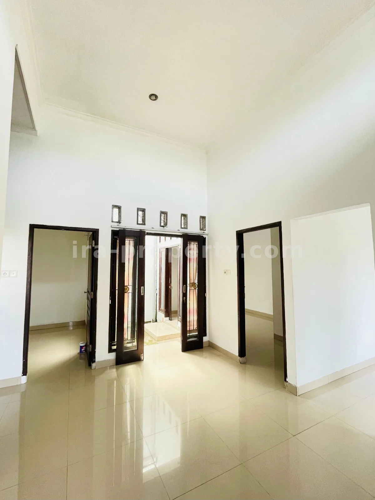 House for Sale in Udayana Complex – Central Mataram - 1005 - 6