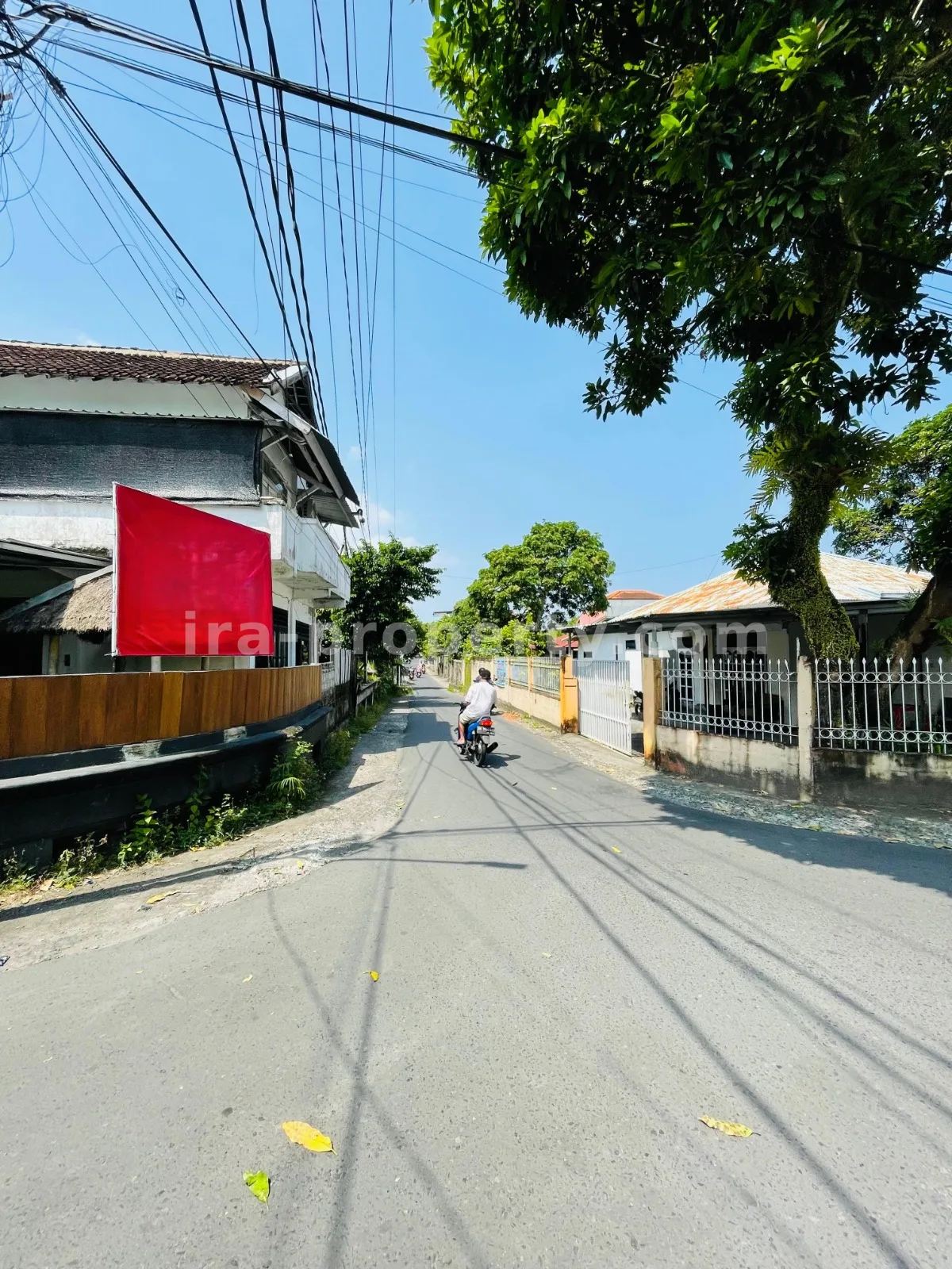 Rumah Hook Strategis Dijual di Rembiga, Mataram - 1008 - 4