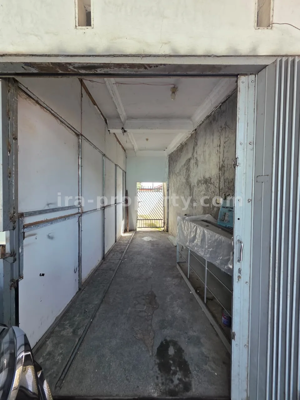 Ruko dan Rumah Dijual di Jalan Utama Ampenan, Mataram - 1010 - 5