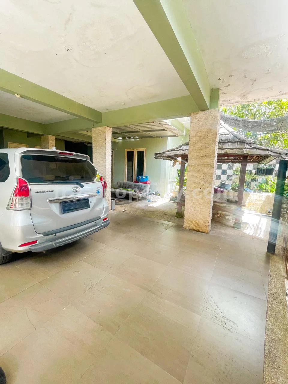 Massive Corner House for Sale in Pejarakan, Mataram - 1015 - 3
