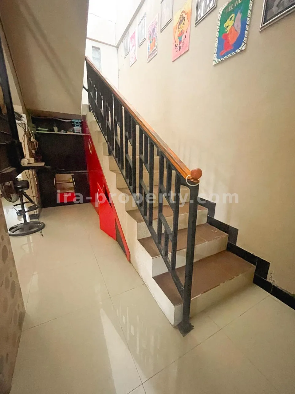 Massive Corner House for Sale in Pejarakan, Mataram - 1015 - 5