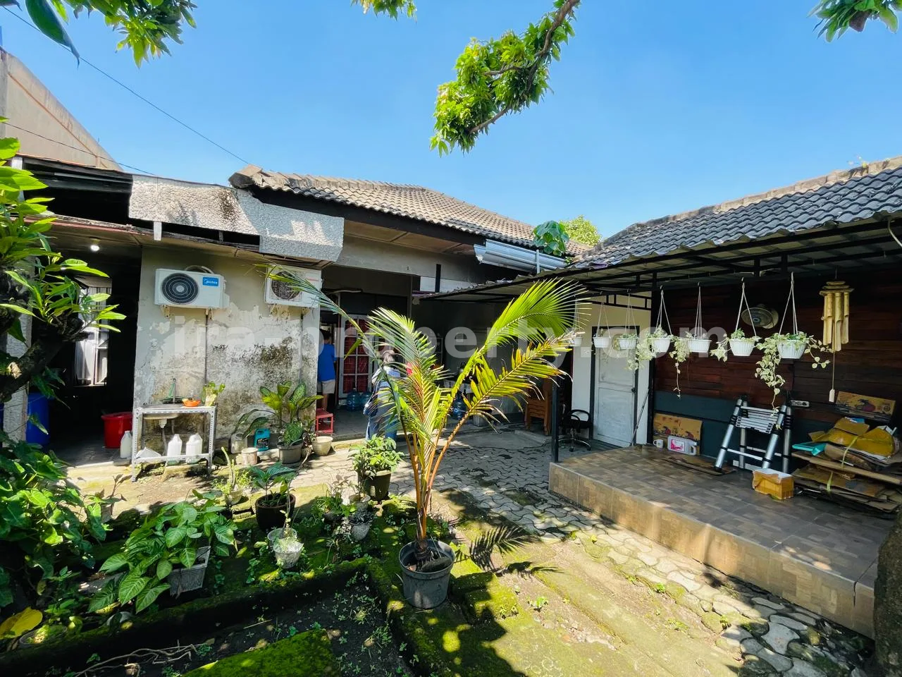 Prime Commercial Property on Jalan Sriwijaya – Near Epicentrum Mall Mataram - 807 - 2